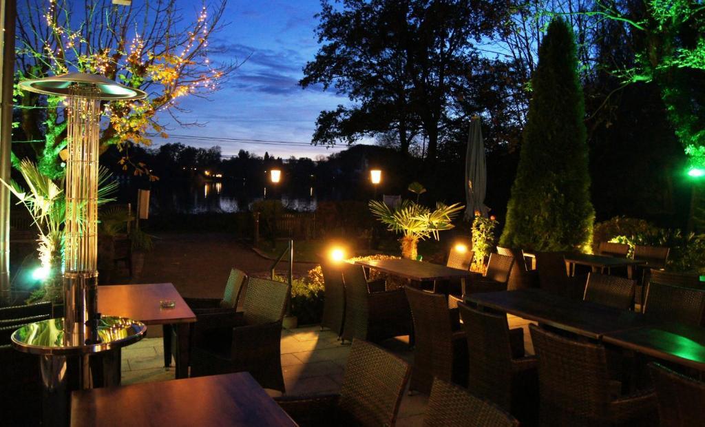 Sopherl Am See - Fruehstueck Auf Der Seeterrasse, Sehr Ruhig Und Wunderschoen Am See, 3 Minuten Nach Oberpfaffenhofen, Viele Radtouren, Restaurants & Cafes In Der Umgebung Weßling Extérieur photo