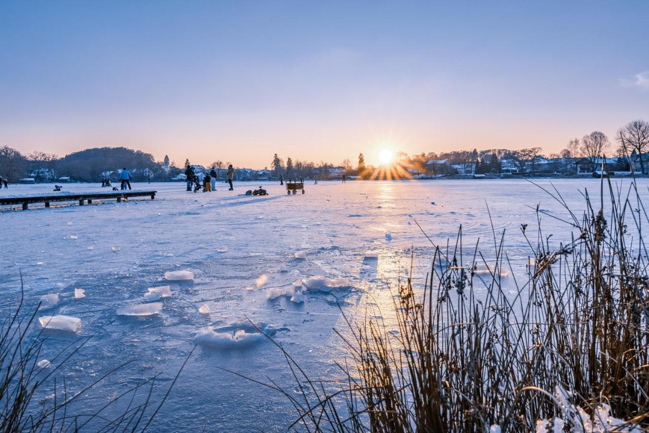 Sopherl Am See - Fruehstueck Auf Der Seeterrasse, Sehr Ruhig Und Wunderschoen Am See, 3 Minuten Nach Oberpfaffenhofen, Viele Radtouren, Restaurants & Cafes In Der Umgebung Weßling Extérieur photo